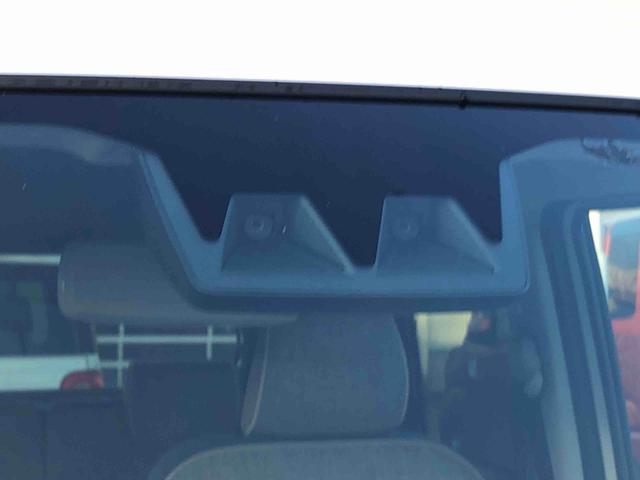 ムーヴキャンバス ストライプスＧ　４ＷＤ　走行距離４５２７ｋｍ　４ＷＤ　スマートアシスト　フルホイールキャップ　スライドドア　プッシュボタンスタート　オートライト　ホッとカップホルダー（56枚目）