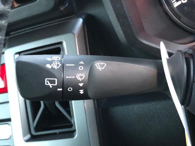 タフト Ｇ　クロムベンチャー　４ＷＤ　走行距離６０２５ｋｍ　４ＷＤ　スマートアシスト　アルミホイール　オートエアコン　電動パーキングブレーキ　ステアリングスイッチ　キーフリーシステム（31枚目）