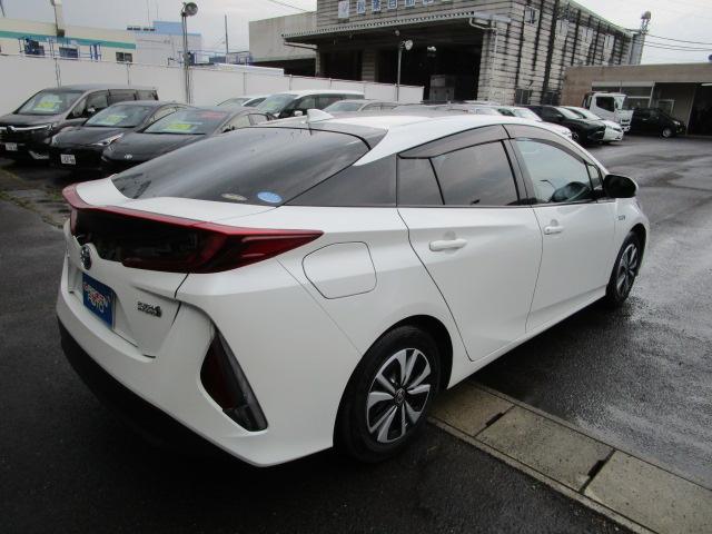 プリウスＰＨＶ Ｓ　ワンオーナー　禁煙車　寒冷地仕様（8枚目）
