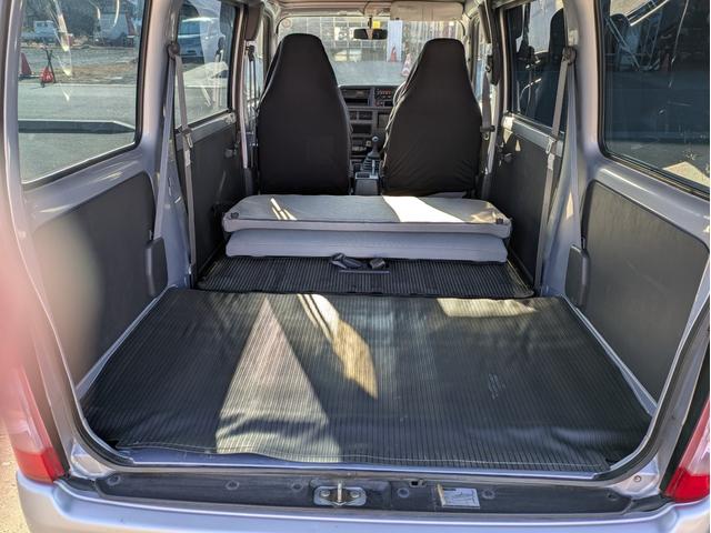 サンバーバン ＶＢ　タイミングベルト交換済み　エアコン　パワステ　運転席エアバック　５速マニュアル　切替４ＷＤ　ＥＴＣ車載器（7枚目）