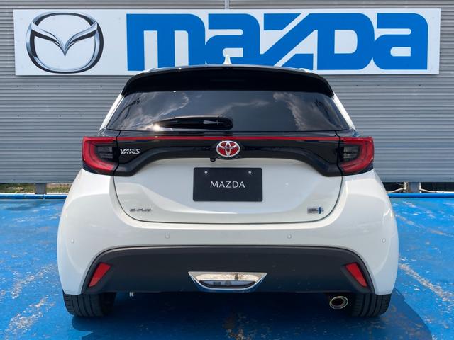 ヤリス ハイブリッドＺ　ＢＢＳ１７ｉｎアルミ　ローダウン　パノラミックビューモニター　純正８インチナビ　フルセグＴＶ　Ｂｌｕｅｔｏｏｔｈ　クルーズコントロール　ドラレコ　ＥＴＣ２．０　シートヒーター（7枚目）