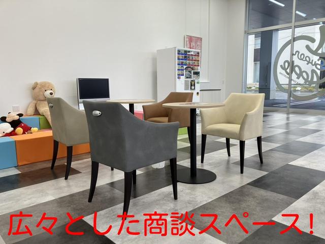 フィット ｅ：ＨＥＶクロスター　純正８インチナビ　ワイパーデアイサー　ヒーテッドドアミラー　バックカメラ　フルセグＴＶ　Ｂｌｕｅｔｏｏｔｈ　アダプティブクルーズコントロール　前後ドラレコ　ＥＴＣ　ブレーキホールド（60枚目）