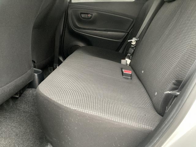 ヴィッツ Ｆ　４ＷＤ　バックカメラ　ワンセグＴＶ　ＥＴＣ（12枚目）