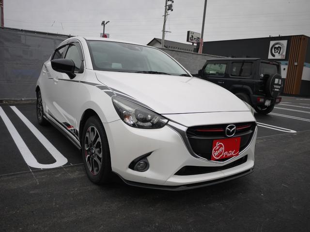 デミオ ＸＤツーリング　４ＷＤ　ＳＤナビ　ドライブレコーダー　衝突安全ボディ　ＳＤ　ｉ－ｓｔｏｐ　ＬＥＤライト　キーフリー　クルコン　ＤＳＣ　イモビライザー　サイドエアバッグ　４ＷＤ　ＥＴＣ　エアバッグ　ＵＳＢ（5枚目）