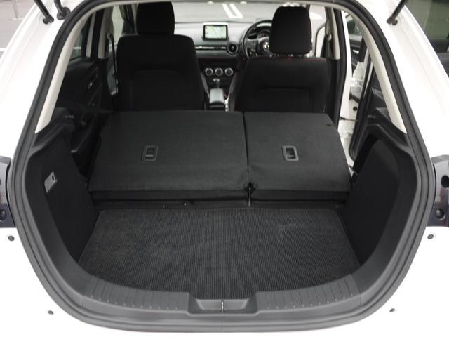 デミオ ＸＤツーリング　４ＷＤ　ＳＤナビ　ドライブレコーダー　衝突安全ボディ　ＳＤ　ｉ－ｓｔｏｐ　ＬＥＤライト　キーフリー　クルコン　ＤＳＣ　イモビライザー　サイドエアバッグ　４ＷＤ　ＥＴＣ　エアバッグ　ＵＳＢ（8枚目）