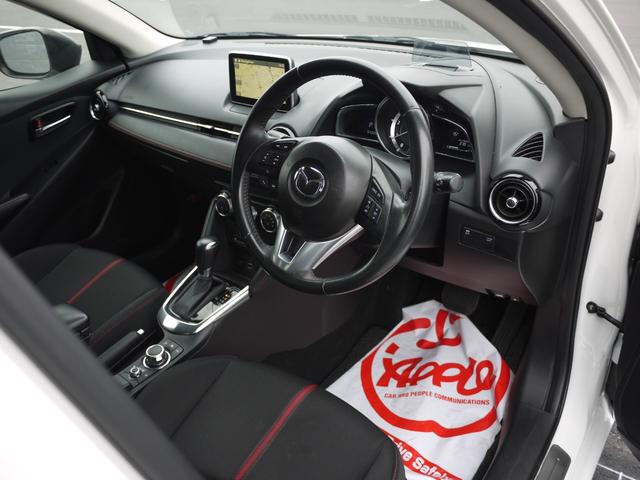 デミオ ＸＤツーリング　４ＷＤ　ＳＤナビ　ドライブレコーダー　衝突安全ボディ　ＳＤ　ｉ－ｓｔｏｐ　ＬＥＤライト　キーフリー　クルコン　ＤＳＣ　イモビライザー　サイドエアバッグ　４ＷＤ　ＥＴＣ　エアバッグ　ＵＳＢ（15枚目）