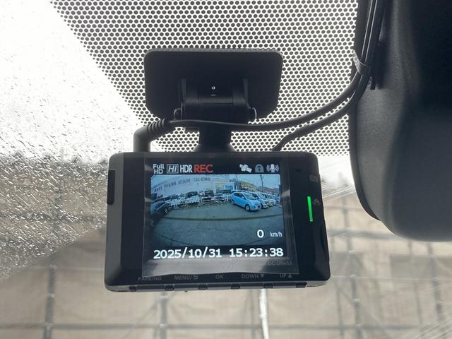 ヴォクシー ハイブリッドS-Z 4WD 10.5インチディスプレイオーディオ 14インチフリップダウンモニター パワーリアゲート モデリスタエアロ ヘッドアップディスプレイ DVD パノラミックビューモニター ETC シートヒーター(35枚目)