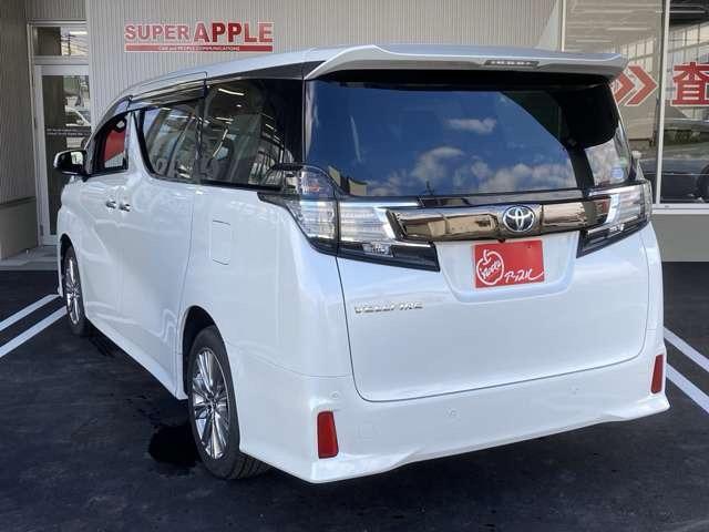 ヴェルファイア 2.5Z Aエディション ゴールデンアイズ 4WD 純正12インチナビ フリップダウンモニター 純正ドライブレコーダー パワーバックドア ETC2.0 両側パワースライドドア バックカメラ フルセグTV ハーフレザーシート 記録簿(17枚目)