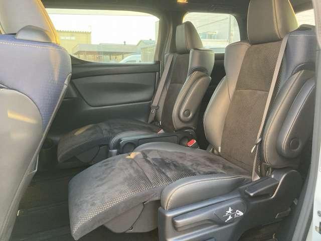 ヴェルファイア 2.5Z Aエディション ゴールデンアイズ 4WD 純正12インチナビ フリップダウンモニター 純正ドライブレコーダー パワーバックドア ETC2.0 両側パワースライドドア バックカメラ フルセグTV ハーフレザーシート 記録簿(24枚目)