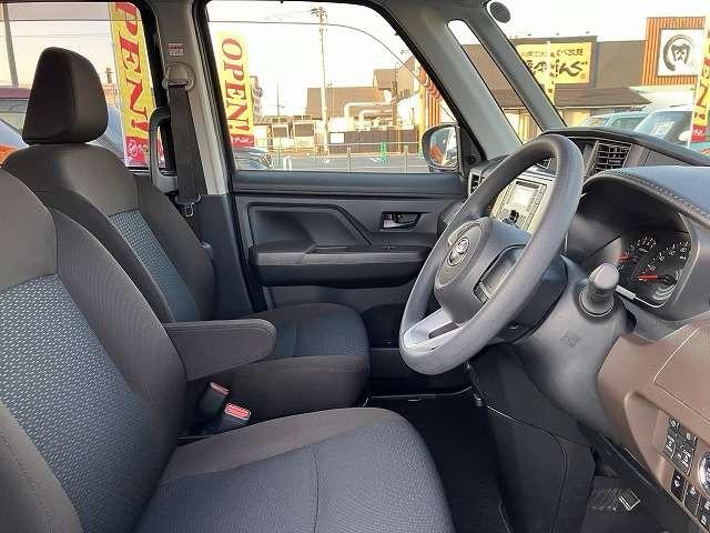 ルーミー G 4WD 両側電動スライドドア スマートキー 寒冷地仕様 CD AUX接続可能 USB接続可能 クリアランスソナー 衝突被害軽減システム アイドリングストップ 盗難防止システム ABS 運転席エアバッグ(9枚目)