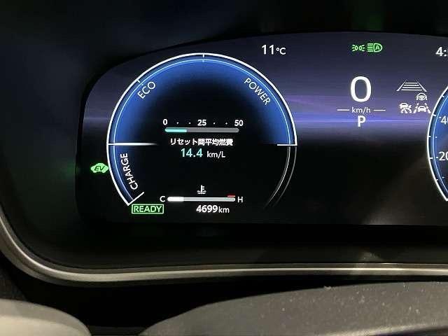 カローラクロス ハイブリッド Z 4WD E-Four 寒冷地仕様 10.25インチディスプレイオーディオ パノラマルーフ パノラミックビューモニター エンジンスターター ETC2.0 パワーリアゲート パワーシート シートヒーター(29枚目)