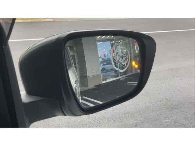 セレナ ハイウェイスターV ドライブレコーダー ETC 全周囲カメラ TV パークアシスト 両側電動スライドドア アイドリングストップ 電動格納ミラー 後席モニター 3列シート AT アルミホイール(31枚目)