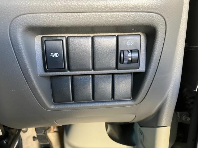 エブリイ ジョイン 4WD AT ナビ 両側スライドドア キーレスエントリー 電動格納ミラー 盗難防止システム アルミホイール ABS エアコン パワーステアリング パワーウィンドウ 運転席エアバッグ(9枚目)