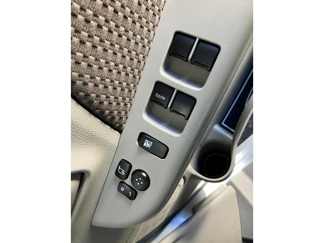 エブリイ ジョイン 4WD AT ナビ 両側スライドドア キーレスエントリー 電動格納ミラー 盗難防止システム アルミホイール ABS エアコン パワーステアリング パワーウィンドウ 運転席エアバッグ(10枚目)