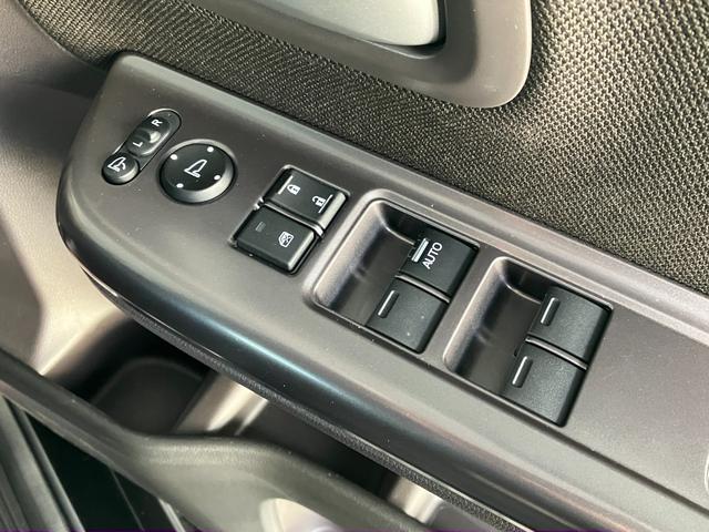 フリードハイブリッド ハイブリッド・Ｇホンダセンシング　４ＷＤ　ドライブレコーダー　ＥＴＣ　バックカメラ　ナビ　ＴＶ　オートクルーズコントロール　レーンアシスト　衝突被害軽減システム　両側電動スライドドア　オートライト　ＬＥＤヘッドランプ　スマートキー（10枚目）