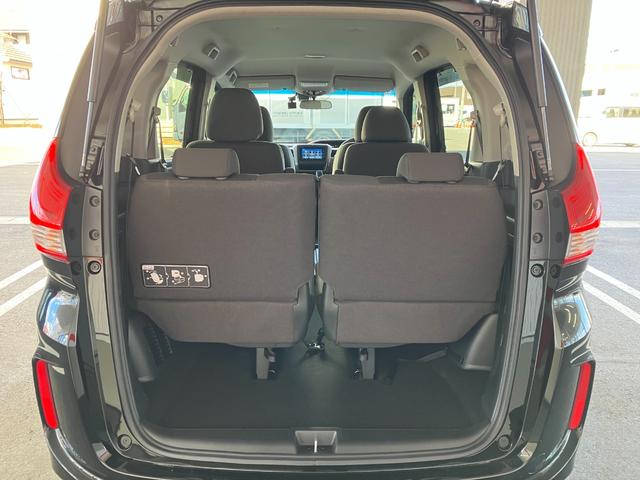 フリードハイブリッド ハイブリッド・Ｇホンダセンシング　４ＷＤ　ドライブレコーダー　ＥＴＣ　バックカメラ　ナビ　ＴＶ　オートクルーズコントロール　レーンアシスト　衝突被害軽減システム　両側電動スライドドア　オートライト　ＬＥＤヘッドランプ　スマートキー（17枚目）