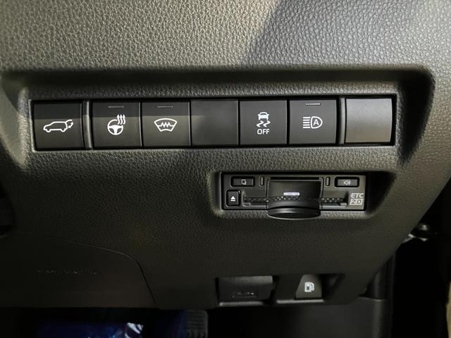 ハリアーハイブリッド Ｚ　レザーパッケージ　４ＷＤ　バックカメラ　オートクルーズコントロール　レーンアシスト　パワーシート　衝突被害軽減システム　ナビ　ＴＶ　オートマチックハイビーム　オートライト　ＬＥＤヘッドランプ　電動リアゲート（9枚目）