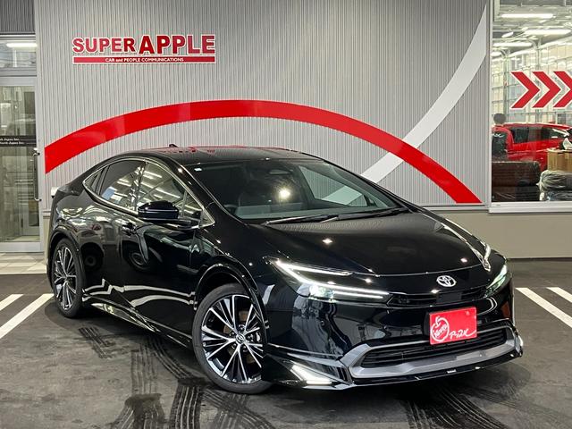 プリウス Ｚ　４ＷＤ　クリアランスソナー　レーンアシスト　オートクルーズコントロール　パークアシスト　衝突被害軽減システム　全周囲カメラ　ナビ　ＴＶ　アルミホイール　オートマチックハイビーム　オートライト（13枚目）