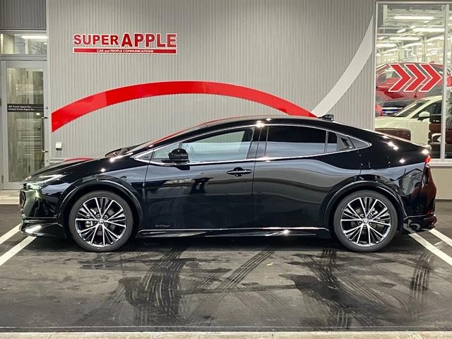 プリウス Ｚ　４ＷＤ　クリアランスソナー　レーンアシスト　オートクルーズコントロール　パークアシスト　衝突被害軽減システム　全周囲カメラ　ナビ　ＴＶ　アルミホイール　オートマチックハイビーム　オートライト（22枚目）