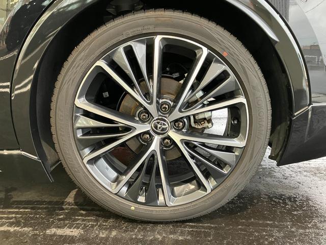 プリウス Ｚ　４ＷＤ　クリアランスソナー　レーンアシスト　オートクルーズコントロール　パークアシスト　衝突被害軽減システム　全周囲カメラ　ナビ　ＴＶ　アルミホイール　オートマチックハイビーム　オートライト（34枚目）