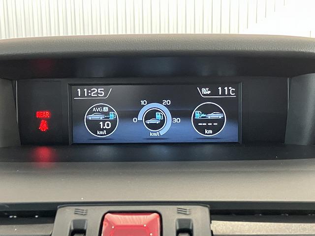 レヴォーグ １．６ＧＴアイサイト　Ｖスポーツ　４ＷＤ　ＥＴＣ　バックカメラ　サイドカメラ　ナビ　ＴＶ　クリアランスソナー　オートクルーズコントロール　レーンアシスト　衝突被害軽減システム　アルミホイール　オートライト　ＬＥＤヘッドランプ（26枚目）