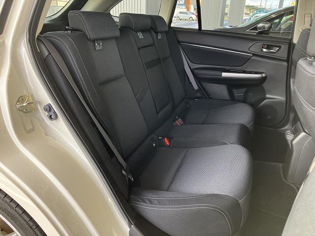 レヴォーグ １．６ＧＴアイサイト　Ｖスポーツ　４ＷＤ　ＥＴＣ　バックカメラ　サイドカメラ　ナビ　ＴＶ　クリアランスソナー　オートクルーズコントロール　レーンアシスト　衝突被害軽減システム　アルミホイール　オートライト　ＬＥＤヘッドランプ（32枚目）