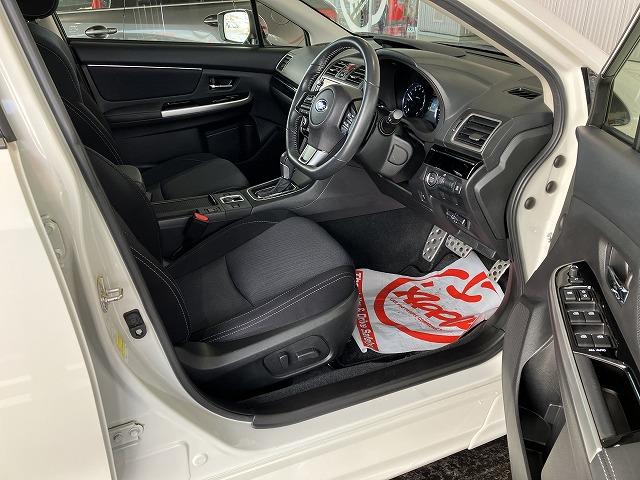 レヴォーグ １．６ＧＴアイサイト　Ｖスポーツ　４ＷＤ　ＥＴＣ　バックカメラ　サイドカメラ　ナビ　ＴＶ　クリアランスソナー　オートクルーズコントロール　レーンアシスト　衝突被害軽減システム　アルミホイール　オートライト　ＬＥＤヘッドランプ（35枚目）