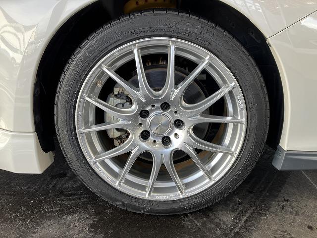 レヴォーグ １．６ＧＴアイサイト　Ｖスポーツ　４ＷＤ　ＥＴＣ　バックカメラ　サイドカメラ　ナビ　ＴＶ　クリアランスソナー　オートクルーズコントロール　レーンアシスト　衝突被害軽減システム　アルミホイール　オートライト　ＬＥＤヘッドランプ（40枚目）