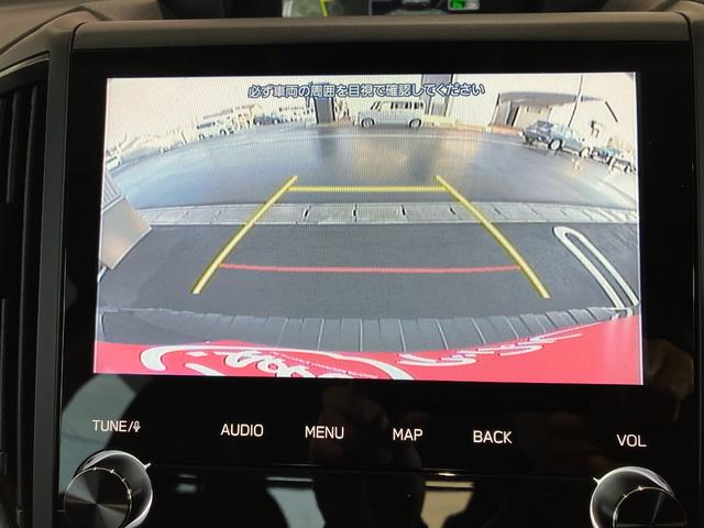 バックカメラも付いています。駐車の時に便利なのはもちろんの事、後方死角にいる子供たちに気が付くことができるので安心安全ですね