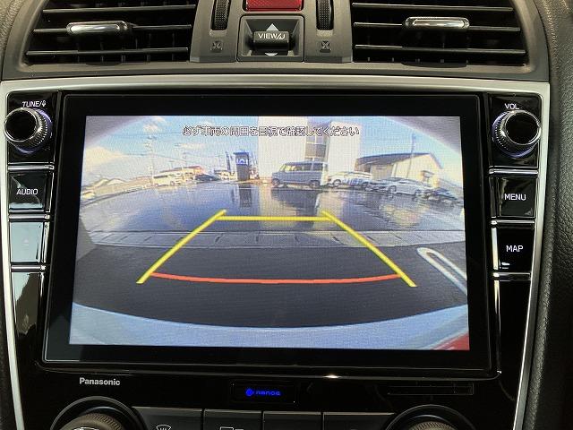 バックカメラ装備。駐車が苦手な方には欠かせません。