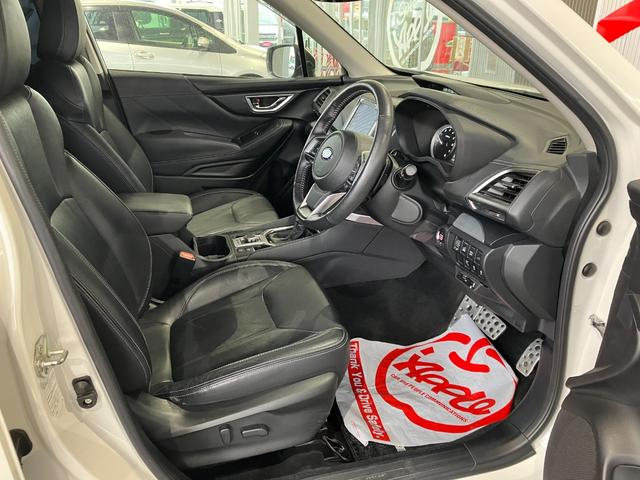 フォレスター プレミアム 衝突軽減B 横滑り防止 盗難防止装置 アイドリングストップ付 エアバッグ 電動パワーシート LEDライト 車線逸脱警報 クルコン オートライト 4WD ABS Sカメラ スマートキー オートエアコン(19枚目)