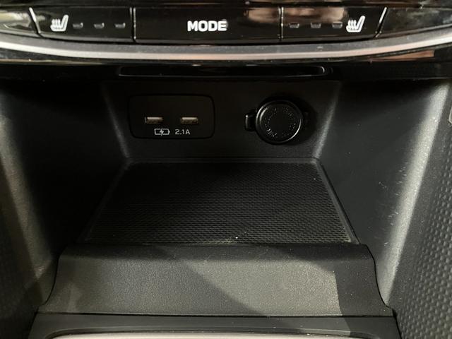 フォレスター プレミアム 衝突軽減B 横滑り防止 盗難防止装置 アイドリングストップ付 エアバッグ 電動パワーシート LEDライト 車線逸脱警報 クルコン オートライト 4WD ABS Sカメラ スマートキー オートエアコン(39枚目)