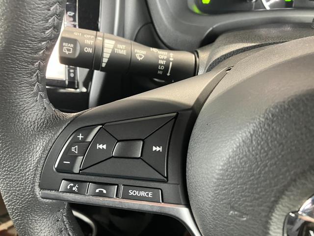 全車カークリーニング済み！クリーニングでは外装磨き、エンジンルームの洗浄、シート・内貼りの洗浄、室内除菌・消臭を行います。