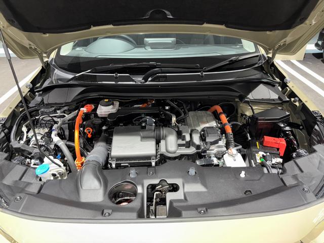 ヴェゼル ｅ：ＨＥＶ　Ｚ　４ＷＤ　バックカメラ　クリアランスソナー　オートクルーズコントロール　レーンアシスト　衝突被害軽減システム　ナビ　ＴＶ　オートライト　ＬＥＤヘッドランプ　電動リアゲート　アルミホイール　スマートキー（26枚目）