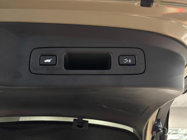 ヴェゼル ｅ：ＨＥＶ　Ｚ　４ＷＤ　バックカメラ　クリアランスソナー　オートクルーズコントロール　レーンアシスト　衝突被害軽減システム　ナビ　ＴＶ　オートライト　ＬＥＤヘッドランプ　電動リアゲート　アルミホイール　スマートキー（33枚目）