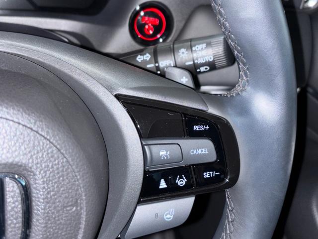 ヴェゼル ｅ：ＨＥＶ　Ｚ　４ＷＤ　バックカメラ　クリアランスソナー　オートクルーズコントロール　レーンアシスト　衝突被害軽減システム　ナビ　ＴＶ　オートライト　ＬＥＤヘッドランプ　電動リアゲート　アルミホイール　スマートキー（36枚目）