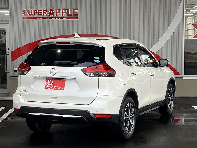 エクストレイル ２０Ｘｉ　プロパイロット　アラウンドビューモニター　社外ナビ　Ｂｌｕｅｔｏｏｔｈ　フルセグＴＶ　ＤＶＤ再生　パワーリアゲート　オートホールド　音楽録音（11枚目）