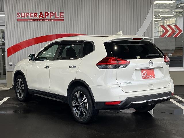 エクストレイル ２０Ｘｉ　プロパイロット　アラウンドビューモニター　社外ナビ　Ｂｌｕｅｔｏｏｔｈ　フルセグＴＶ　ＤＶＤ再生　パワーリアゲート　オートホールド　音楽録音（12枚目）