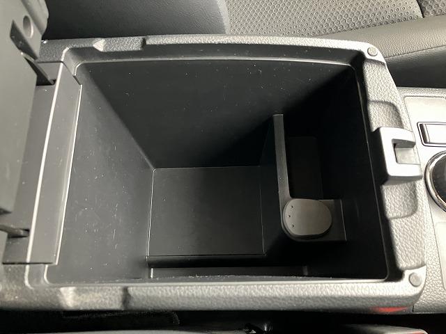 エクストレイル ２０Ｘｉ　プロパイロット　アラウンドビューモニター　社外ナビ　Ｂｌｕｅｔｏｏｔｈ　フルセグＴＶ　ＤＶＤ再生　パワーリアゲート　オートホールド　音楽録音（20枚目）