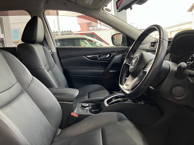 エクストレイル ２０Ｘｉ　プロパイロット　アラウンドビューモニター　社外ナビ　Ｂｌｕｅｔｏｏｔｈ　フルセグＴＶ　ＤＶＤ再生　パワーリアゲート　オートホールド　音楽録音（23枚目）