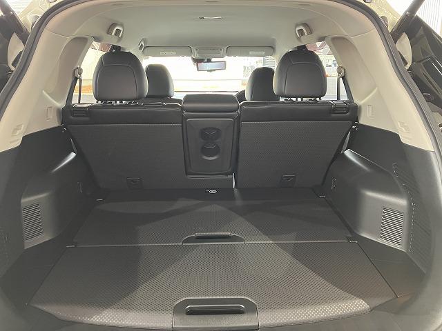 エクストレイル ２０Ｘｉ　プロパイロット　アラウンドビューモニター　社外ナビ　Ｂｌｕｅｔｏｏｔｈ　フルセグＴＶ　ＤＶＤ再生　パワーリアゲート　オートホールド　音楽録音（25枚目）