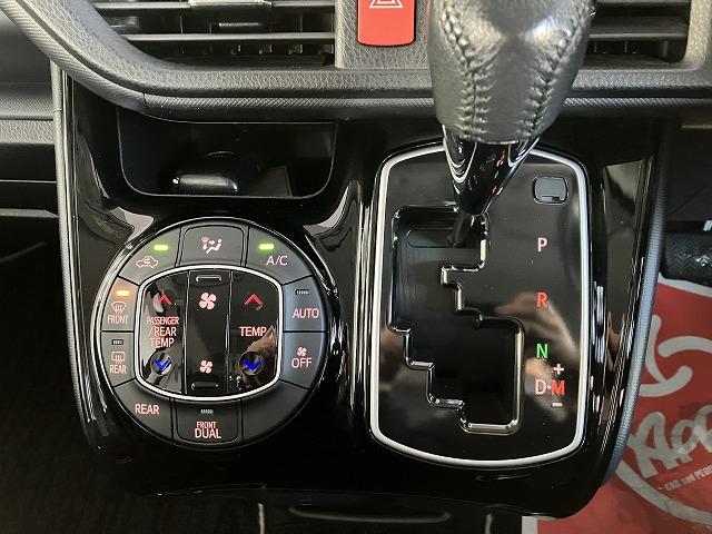 ヴォクシー ZS 煌II 寒冷地仕様 純正9インチナビ フリップダウンモニター バックカメラ 両側パワースライドドア ETC Bluetooth フルセグTV DVD再生(16枚目)