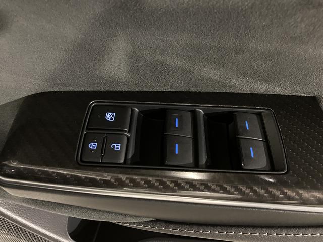 クラウンハイブリッド RSアドバンス Four 4WD ドライブレコーダー ETC クリアランスソナー レーンアシスト オートクルーズコントロール パークアシスト 衝突被害軽減システム 全周囲カメラ ナビ TV アルミホイール(18枚目)