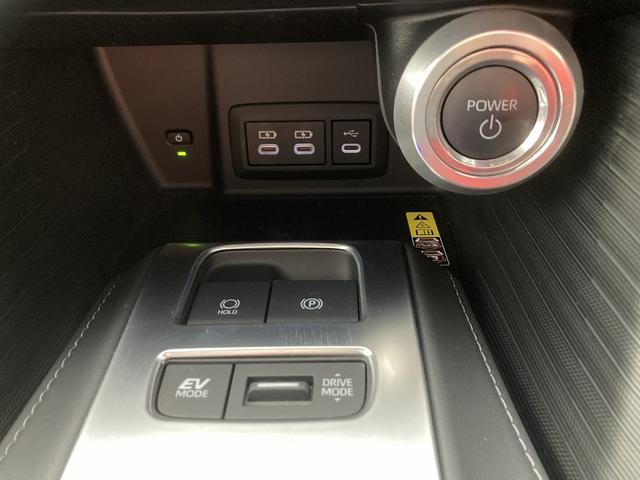 ハリアーハイブリッド Z レザーパッケージ 4WD 全周囲カメラ クリアランスソナー オートクルーズコントロール レーンアシスト パワーシート 衝突被害軽減システム サンルーフ ナビ TV オートマチックハイビーム LEDヘッドランプ(7枚目)