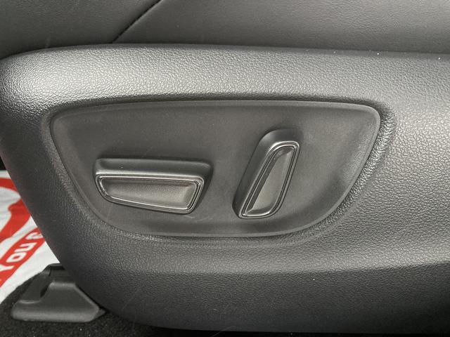 ハリアーハイブリッド Z レザーパッケージ 4WD 全周囲カメラ クリアランスソナー オートクルーズコントロール レーンアシスト パワーシート 衝突被害軽減システム サンルーフ ナビ TV オートマチックハイビーム LEDヘッドランプ(40枚目)