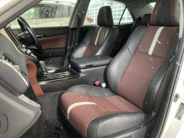 クラウンハイブリッド アスリートS Four ブラックスタイル 4WD ETC オートクルーズコントロール バックカメラ ナビ TV アルミホイール HID サンルーフ CVT シートヒーター シートエアコン スマートキー 盗難防止システム パワーシート USB(28枚目)