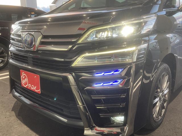 ヴェルファイアハイブリッド Ｚ　４ＷＤ　ハイブリッド　ドライブレコーダー　バックカメラ　ナビ　ＴＶ　両側電動スライドドア　クリアランスソナー　オートクルーズコントロール　レーンアシスト　衝突被害軽減システム　オートマチックハイビーム（24枚目）