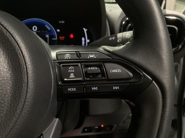 ヤリスクロス ハイブリッドZ 4WD ドライブレコーダー ETC 全周囲カメラ クリアランスソナー オートクルーズコントロール レーンアシスト パワーシート パークアシスト 衝突被害軽減システム ナビ TV(4枚目)