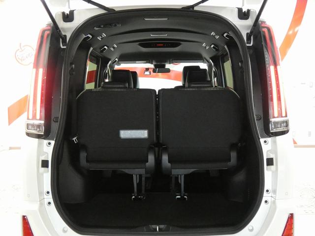 ノア Si ダブルバイビーIII 4WD ドライブレコーダー ETC バックカメラ TV クリアランスソナー オートクルーズコントロール レーンアシスト 衝突被害軽減システム 両側電動スライドドア オートマチックハイビーム(17枚目)