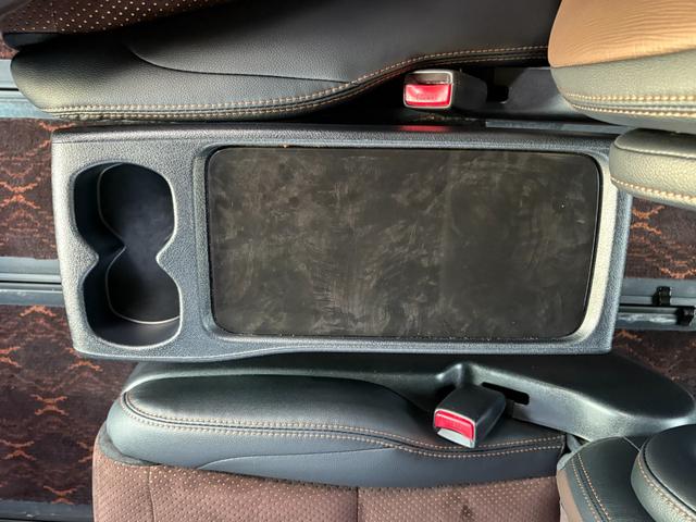 アルファード ２４０Ｓ　タイプゴールドＩＩ　１０インチナビ・フルセグＴＶ　後席フリップダウンモニター　バックカメラ　Ｂｌｕｅｔｏｏｔｈ　ＥＴＣ　ドライブレコーダー　サンルーフ（37枚目）